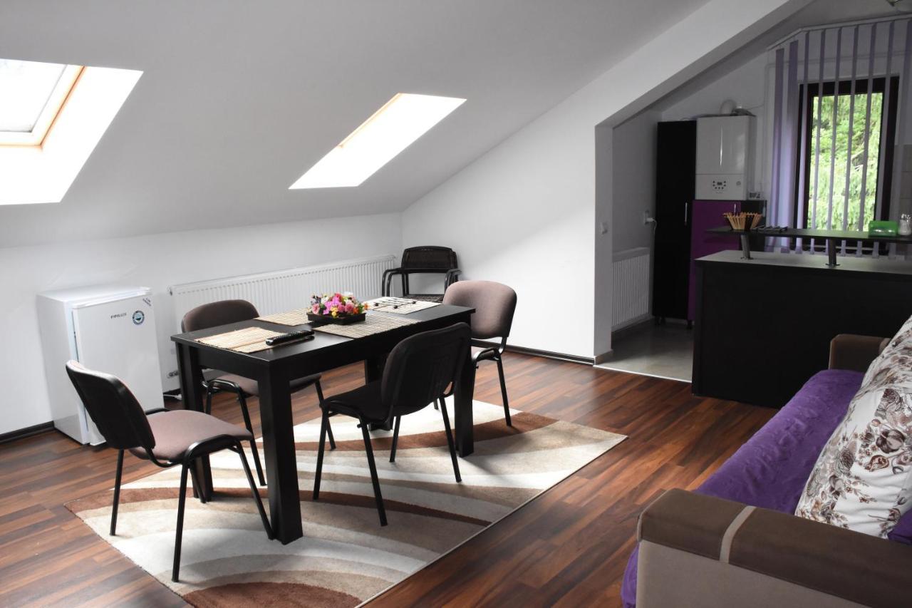 פרדיאל Hotel Apartament Eldya Comfort&Suites מראה חיצוני תמונה