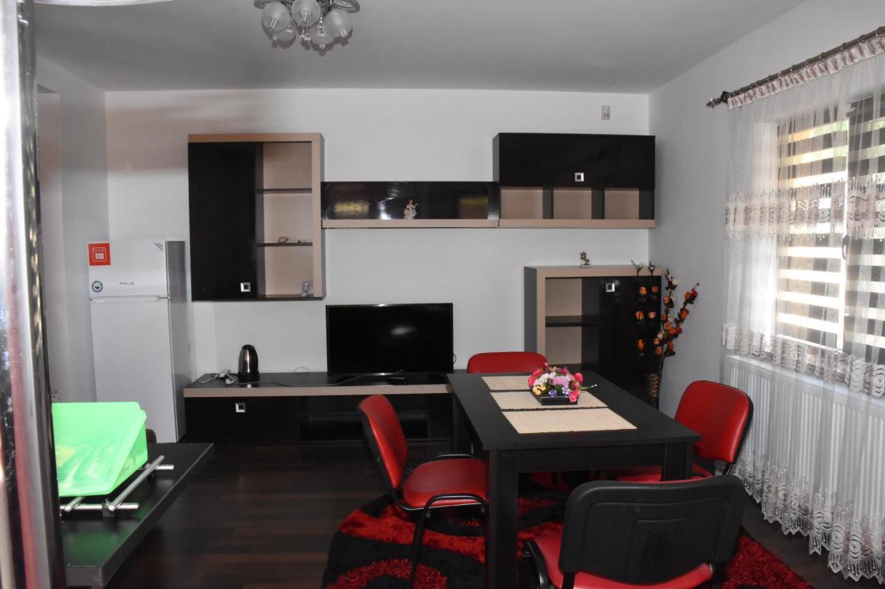 פרדיאל Hotel Apartament Eldya Comfort&Suites מראה חיצוני תמונה