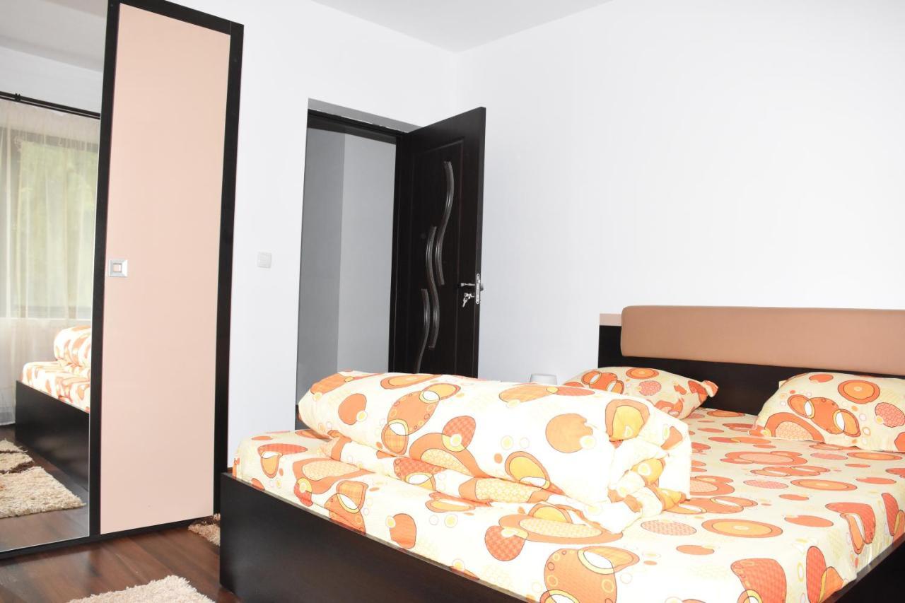 פרדיאל Hotel Apartament Eldya Comfort&Suites מראה חיצוני תמונה