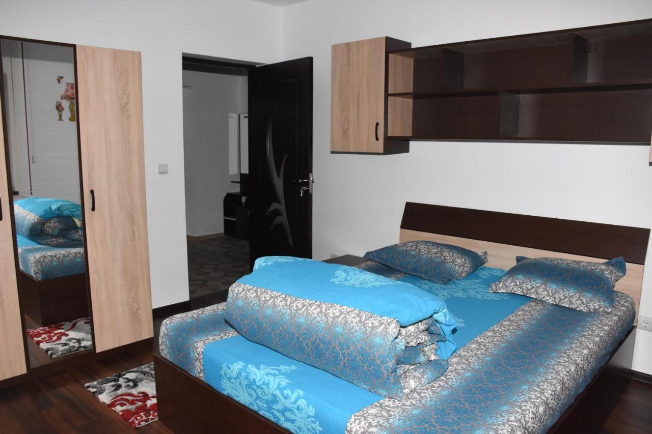 פרדיאל Hotel Apartament Eldya Comfort&Suites מראה חיצוני תמונה