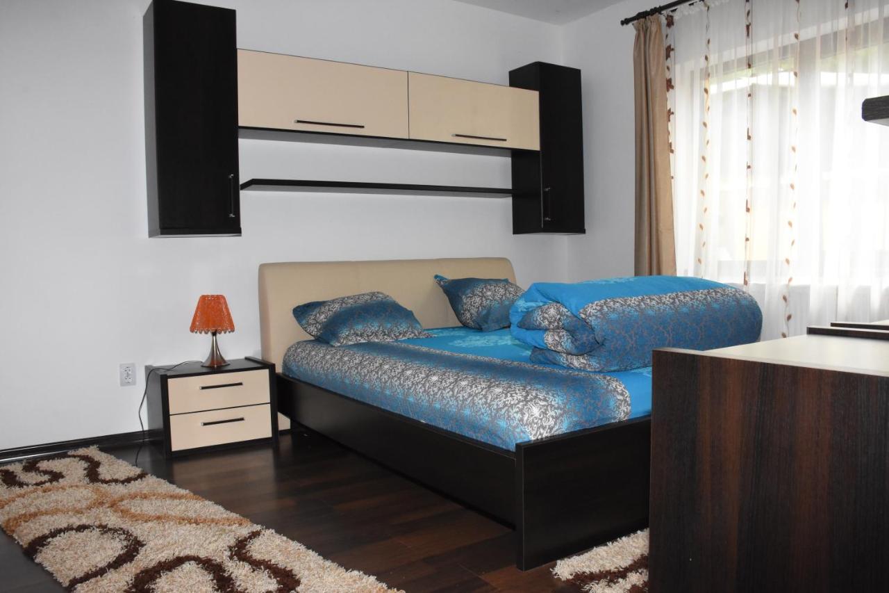 פרדיאל Hotel Apartament Eldya Comfort&Suites מראה חיצוני תמונה