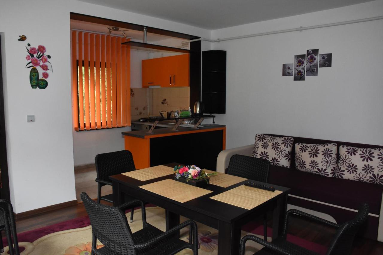 פרדיאל Hotel Apartament Eldya Comfort&Suites מראה חיצוני תמונה