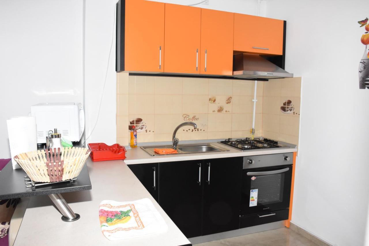 פרדיאל Hotel Apartament Eldya Comfort&Suites מראה חיצוני תמונה