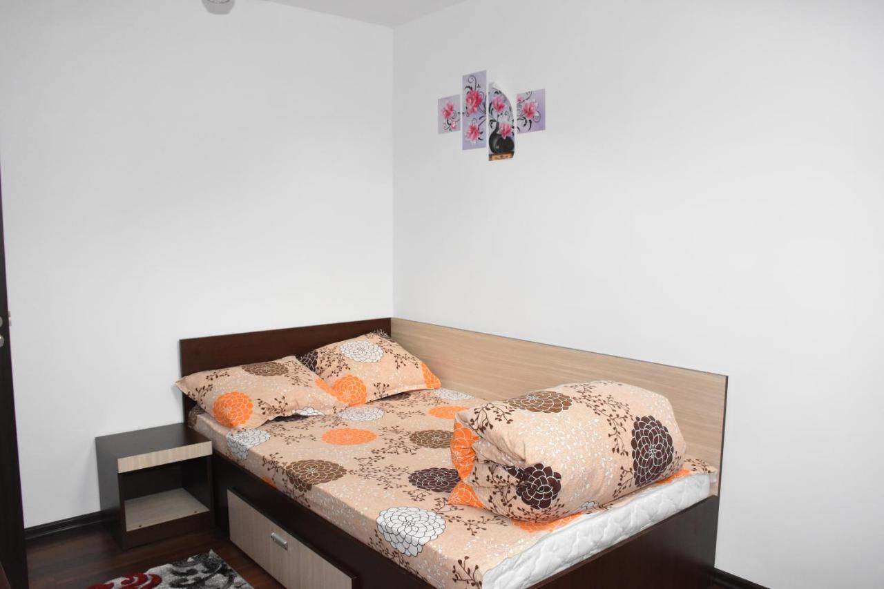 פרדיאל Hotel Apartament Eldya Comfort&Suites מראה חיצוני תמונה
